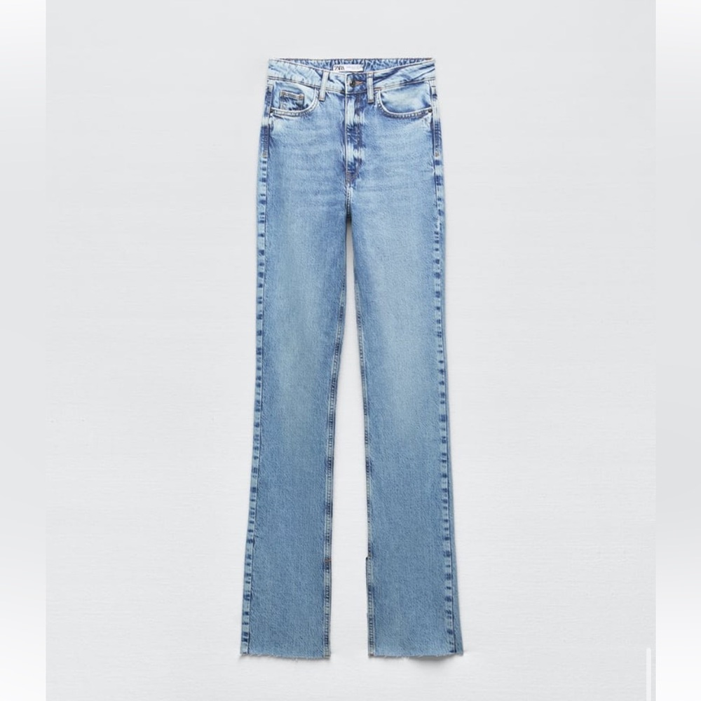 ZARA HIGH RISE SLIM FLARED JEANS